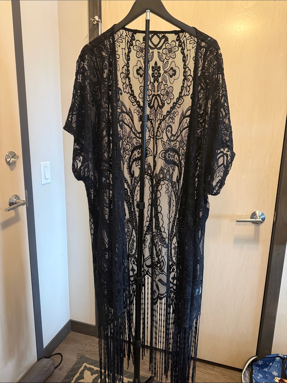 SHEIN Black Lace Fringe Kimono Robe